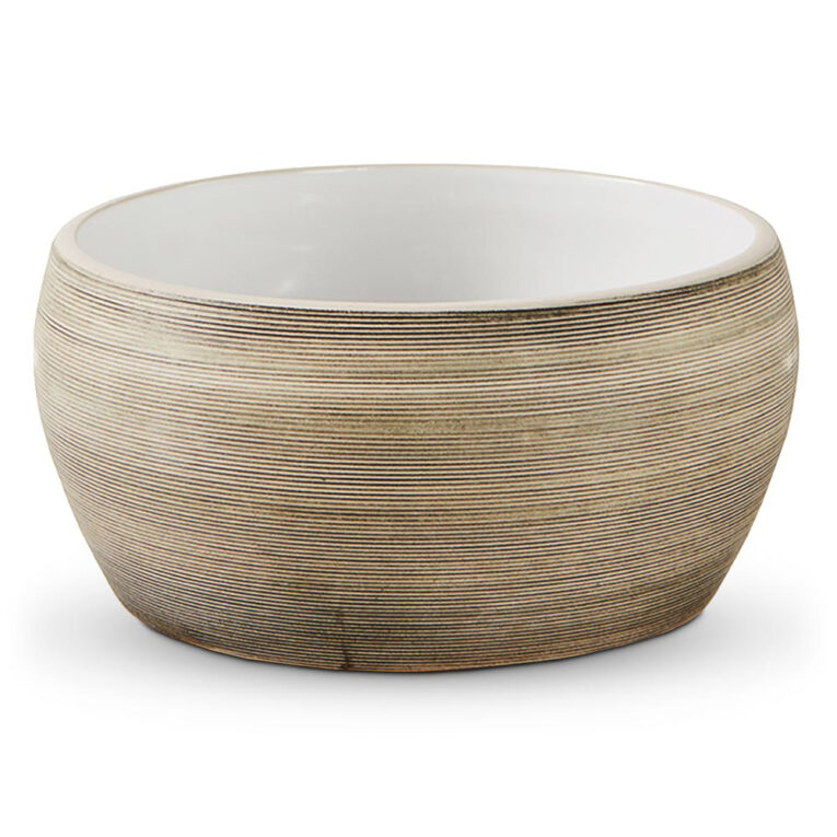 Futternapf Diner Stone Einen wahren Genuss „on the rocks“ versprechen die WOLTERS Diner Stone Näpfe. Das formschöne und zeitlose Design passt perfekt in jede Wohnungseinrichtung. Die aus Keramik hergestellten Näpfe besitzen eine ansprechende natürliche Steinoptik