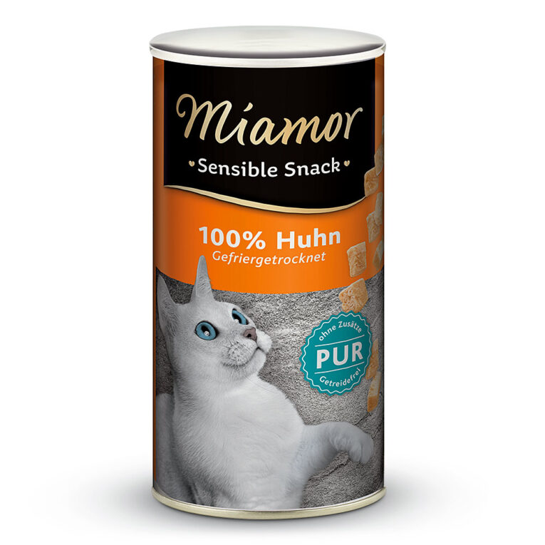 Miamor Sensible Snack Kitten Huhn Pur 100% Huhn Pur - auch für empfindliche Kätzchen. Miamor Sensible Snacks werden in einem aufwendigen Produktionsprozess vakuum-gefriergetrocknet mit anschließender Sterilisation. Bei diesem besonderen Trocknungsprozess bleibt der volle Fleischgeschmack erhalten und es kann auf jegliche Zusätze verzichtet werden. Miamor Sensible Snack Kitten enthält Lachsöl