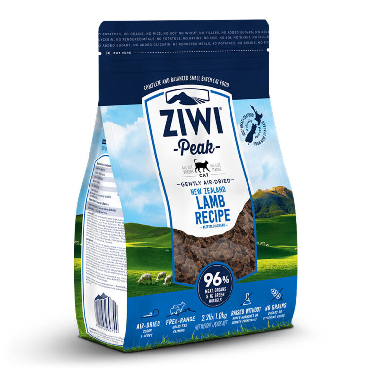 Ziwi Peak - Trockenfutter - Air Dried Cat Food Lamb (getreidefrei) Das luftgetrocknete Ziwi Peak Katzenfutter Lamb ist ein hochwertiges Alleinfuttermittel für Katzen aller Rassen und Altersstufen. Die Zusammensetzung mit reichlich Lammfleisch und Lamminnereien macht das Katzenfutter dabei besonders schmackhaft. Zur Verfeinerung enthält das Trockenfutter Seetang