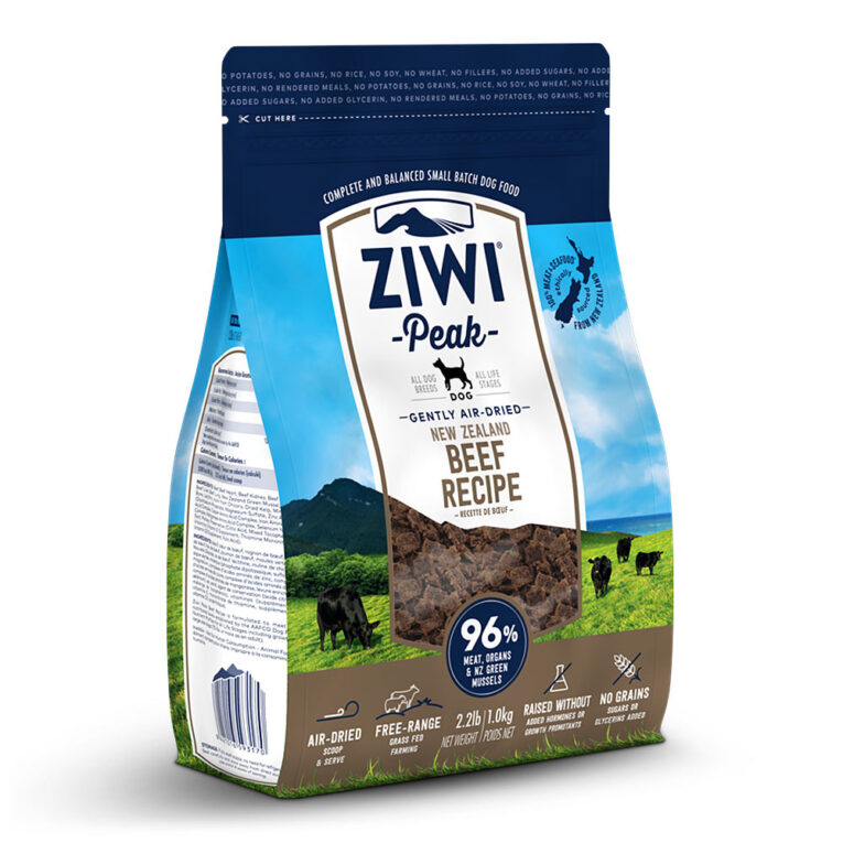 Ziwi Peak - Trockenfutter - Air Dried Dog Food Beef (getreidefrei) Das luftgetrocknete Ziwi Peak Hundefutter Air Dried Beef ist ein hochwertiges Alleinfuttermittel für Hunde aller Rassen und Altersstufen. Die Zusammensetzung mit reichlich Rindfleisch und Rinderinnereien macht das Hundefutter dabei besonders schmackhaft. Zur Verfeinerung enthält das Trockenfutter Seetang