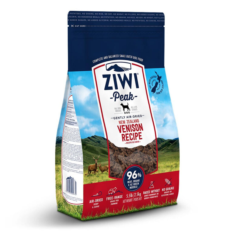 Ziwi Peak - Trockenfutter - Air Dried Dog Food Venison (getreidefrei) Das luftgetrocknete Ziwi Peak Hundefutter Air Dried Venison ist ein hochwertiges Alleinfuttermittel für Hunde aller Rassen und Altersstufen. Die Zusammensetzung mit reichlich Hirschfleisch und Hirschinnereien macht das Hundefutter dabei besonders schmackhaft. Zur Verfeinerung enthält das Trockenfutter Seetang