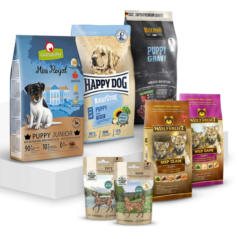 Für Welpen und junge Hunde Angepasster Energie- und Proteinbedarf Optimale Verträglichkeit Hochwertiges Fleisch Probierpaket Puppy Trockenfutter klein Welpen und junge Hunde haben einen anderen Energie- und Proteinbedarf als erwachsene Vierbeiner. Das Probierpaket Puppy Trockenfutter unterstützt bei einem gesundes