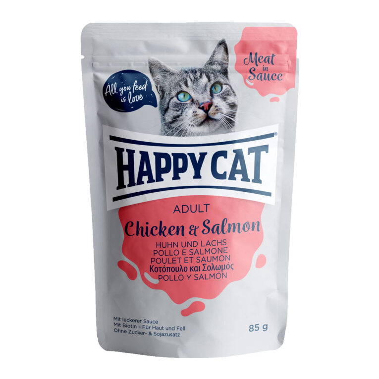 Happy Cat - Nassfutter - Meat in Sauce Adult Huhn & Lachs Pouches Meat in Sauce Adult Huhn und Lachs aus dem Hause Happy Cat ist ein ausgewogenes Alleinfuttermittel für ausgewachsene Katzen aller Rassen. Die Rezeptur beinhaltet viel Fleisch von Huhn und Truthahn und überzeugt durch zarte Häppchen in leckerer Sauce. Dank dem Zusatz von Biotin kann das Nassfutter von Happy Cat eine gesunde Haut und ein glänzendes Fell bei Ihrer Katze unterstützen. Das Fleisch ist reich an hochwertigen Proteinen und besonders gut verdaulich. Das Futter kann dank der ausgewogenen Rezeptur ein langes und vitales Katzenleben unterstützen. Der praktische Portionsbeutel macht die Fütterung noch einfacher und kann ganz einfach geöffnet werden. Happy Cat verzichtet bei der Herstellung auf den Zusatz von Soja