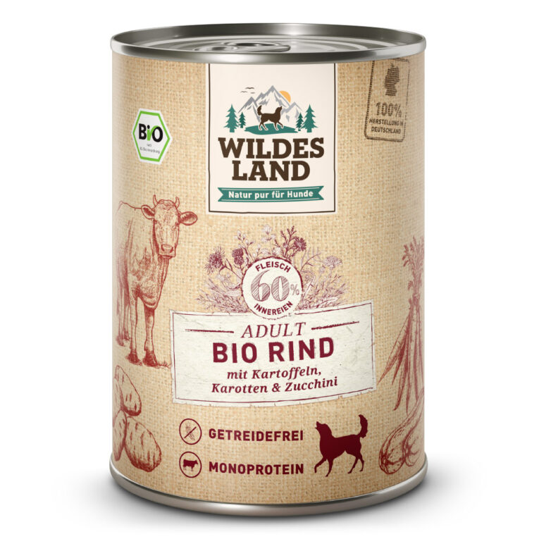 Wildes Land - Nassfutter - Bio Rind mit Kartoffeln 6 x 400 g Für das Wohlbefinden und die Gesundheit Ihres Hundes ist eine ausgewogene Ernährung mit hochwertigen Proteinen unerlässlich. Das Bio-Nassfutter Wildes Land Rind stammt aus kontrolliert biologischer Landwirtschaft und basiert auf der Ursprünglichkeit und Kraft der Natur. Deshalb enthält die Sorte Rind kein Getreide und nur eine hochwertige Proteinquelle für eine artgerechte Ernährung. Mit einem Gesamtanteil an Fleisch und Innereien von 60 % besitzt es eine ausgezeichnete Akzeptanz und Verträglichkeit. Ergänzt wird die Rezeptur mit Kartoffeln