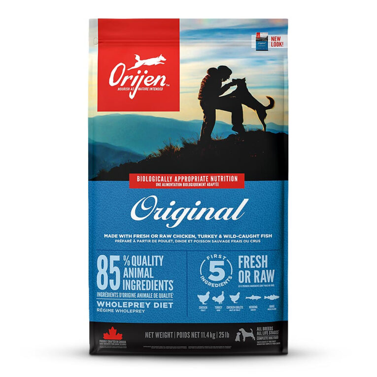 Orijen - Trockenfutter - Original (getreidefrei) Orijen Original ist ein Hundefutter für ausgewachsene Hunde aller Rassen. Zur Unterstützung des Muskelaufbaus liefert das getreidefreie Trockenfutter reichlich Proteine und Fette aus frischem Fleisch und Fisch. Zudem können ein geringer Kohlenhydratanteil und die niedrig glykämische Zusammensetzung ohne Kartoffeln für einen stabilen Blutzuckerspiegel sorgen und die Kondition Ihres Hundes fördern. Gleichzeitig wird Ihr Vierbeiner mit Energie versorgt. Besonders viel Freilandhuhn