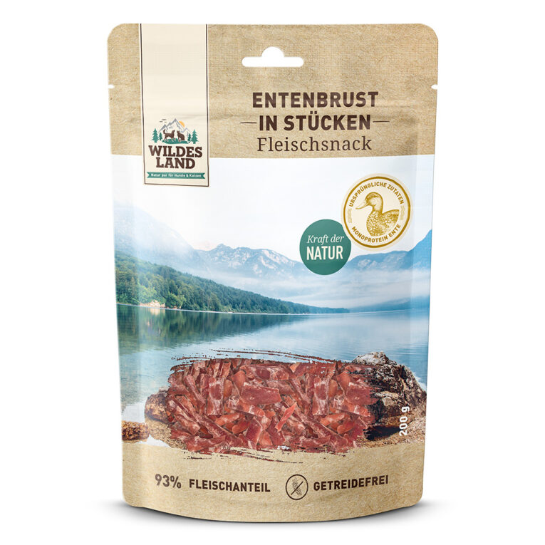 Wildes Land Entenbrust in Stücken Der Wildes Land Fleischsnack Entenbrust in Stücken basiert auf der Ursprünglichkeit und Kraft der Natur. Schonend luftgetrocknet hat das magere Entenbrustfilet eine eine ausgezeichnete Akzeptanz und Verträglichkeit bei Hunden und Katzen. Die kleinen Stückchen des getreidefreien Snacks eignen sich ideal als artgerechte Belohnung sowohl für Ihren Hund oder Ihre Katze und gibt Ihnen die Möglichkeit