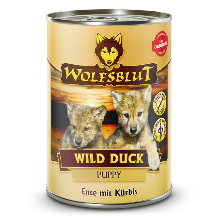 Wild Duck Puppy Nassfutter für Welpen und Junghunde - Ente mit Kürbis Die Rezeptur von WILD DUCK PUPPY Nassfutter verbindet die Nahrung des Wolfs mit den neuesten wissenschaftlichen Erkenntnissen über richtige Welpenernährung. Auf einen Blick: Hundeernährung nach dem Vorbild des Wolfes Rezeptur mit natürlichen Inhaltsstoffen Speziell für Welpen und Junghunde entwickelt mit darauf angepasstem Nährstoffprofil Frische und gut bekömmliche Ente als Hauptbestandteil Die Ente liefert wertvolle B-Vitamine sowie wichtigen Mineralstoffe und Spurenelemente wie Kalium