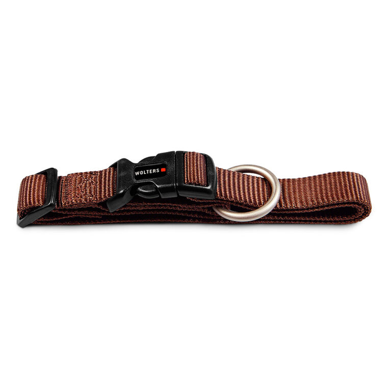 Halsband Professional tabac Das Halsband Professional der Firma Wolters kommt hohen Ansprüchen von Hund und Besitzer entgegen. Die Professional Serie zeichnet sich durch besonders leistungsfähiges Nylon aus. Das Nylon ist 2