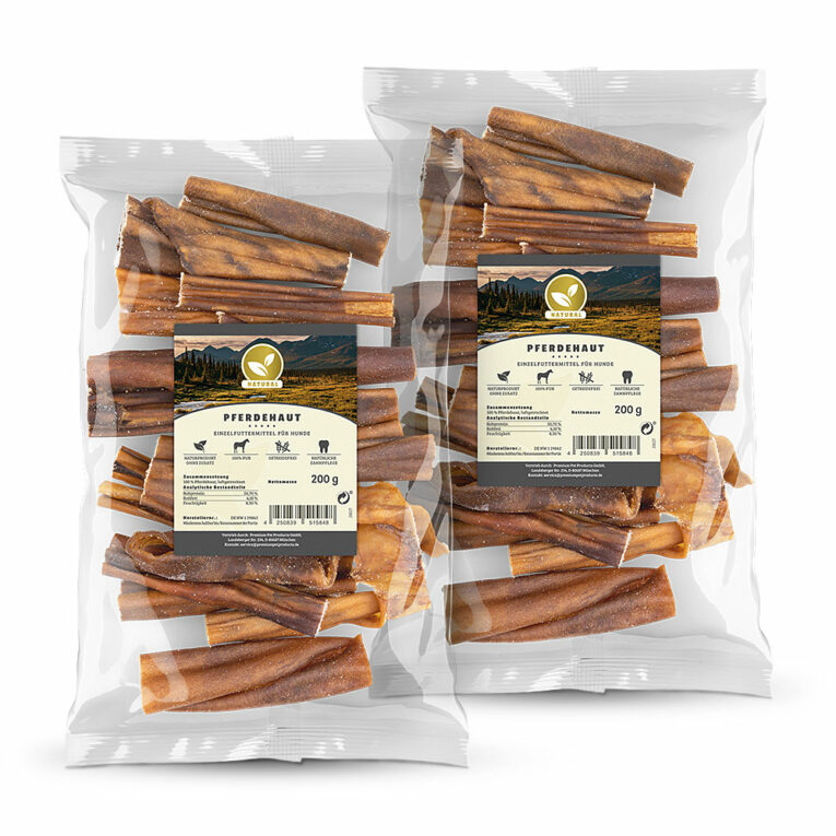 Natural - Kausnack - Pferdehaut Die Pferdehaut von Naural ist eine ideale Belohnung für Deinen Liebling oder ein schmackhafter Snack für zwischendurch und eignet sich besonders auch bei Allergien oder Futtermittelunverträglichkeiten. Bei der Herstellung werden keine Farb- und Konservierungsstoffe eingesetzt – das Fleisch wird lediglich schonend getrocknet und kann so gut gelagert werden und besitzt einen angenehmen Geruch