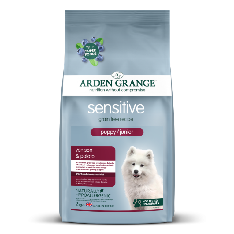 Arden Grange Sensitive Puppy/Junior Hirsch & Kartoffel Dies ist ein komplettes Super-Premium-Tierfutter für Welpen und heranwachsende Hunde mit empfindlicher Haut und empfindlicher Verdauung. Diese bekömmliche Rezeptur enthält kein Getreide