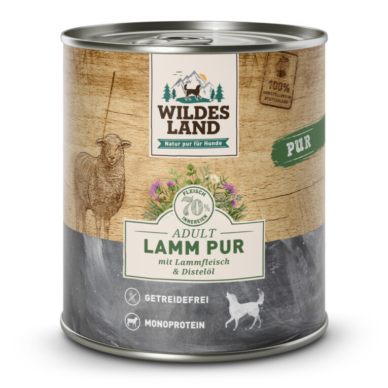Wildes Land – Nassfutter – Lamm PUR mit Distelöl Alleinfuttermittel für ausgewachsene Hunde Für das Wohlbefinden und die Gesundheit Ihres Hundes ist eine ausgewogene Ernährung mit hochwertigen Proteinen unerlässlich. Das Nassfutter von Wildes Land basiert auf der Ursprünglichkeit und Kraft der Natur. Deshalb enthält die Sorte Lamm Pur von Wildes Land kein Getreide und nur eine hochwertige Proteinquelle für eine artgerechte Ernährung. Mit einem Gesamtanteil an Muskelfleisch und Innereien von mehr als 70 % besitzt es eine ausgezeichnete Akzeptanz und Verträglichkeit. Ergänzt wird die Rezeptur nur mit wertvollem Distelöl – kombiniert nach den neuesten wissenschaftlichen Erkenntnissen. Mit dem Wildes Land Nassfutter Lamm Pur wird Ihr Hund mit allen wichtigen Nährstoffen und Vitaminen versorgt