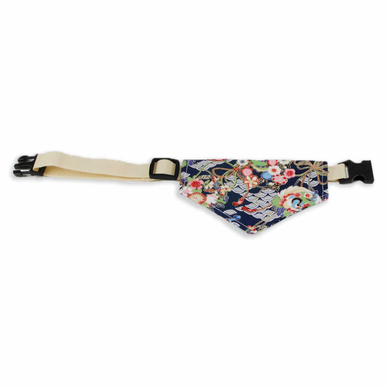 Halsband mit Hundehalstuch japanisches Design IN UNSEREM Hundeshop günstig kaufen