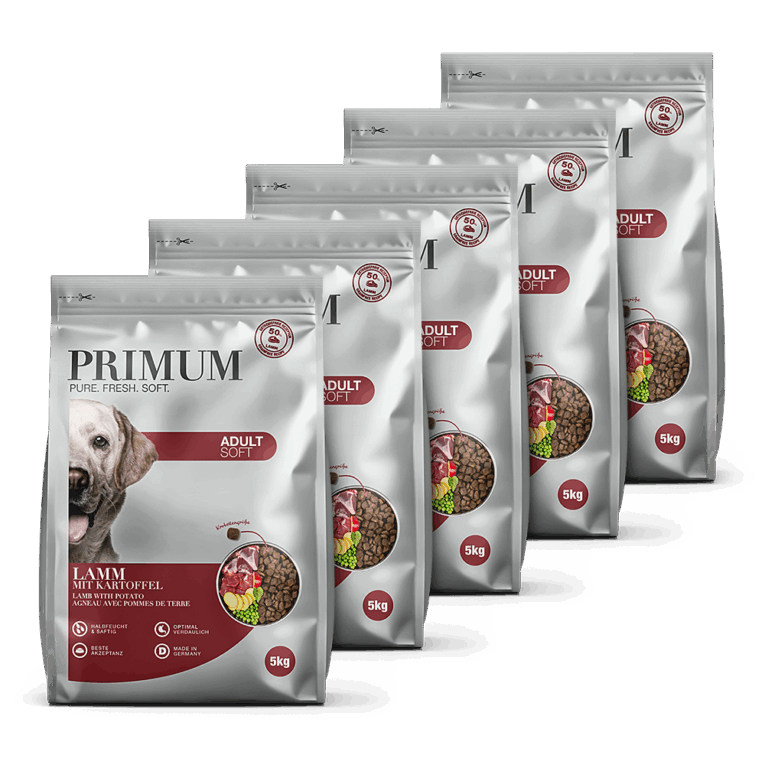 PRIMUM - Trockenfutter - Soft Lamm mit Kartoffel (getreidefrei) Das schmackhafte Trockenfutter Soft Lamm mit Kartoffel von PRIMUM wird mit extra viel Frischfleisch vom Lamm langsam und schonend verarbeitet. Durch das bewährte Herstellungsverfahren werden alle Nährstoffe noch besser zur Verfügung gestellt. Das besonders saftige Trockenfutter enthält extra viel Feuchtigkeit. Dadurch sind die Kroketten weich und außergewöhnlich geschmacksintensiv. Die Rezeptur von PRIMUM Soft Hundefutter Lamm mit Kartoffel besteht aus frischem Lammfleisch als einzige tierische Proteinquelle und verzichtet vollständig auf Getreide. So ist das Trockenfutter auch ideal für Hunde mit Futtermittelunverträglichkeiten und Allergien geeignet. Als hochqualitative Vollnahrung enthält das semi moist Hundefutter alle wichtigen Nährstoffe und Vitamine und ist somit ideal für eine ganzheitliche und bewusste Hundeernährung. Mit feinem Lammfleisch