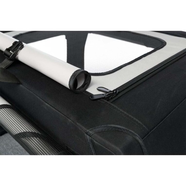 Die durch Metallrahmen besonders stabile Transportbox eignet sich bestens um Ihren Vierbeiner zu transportieren.