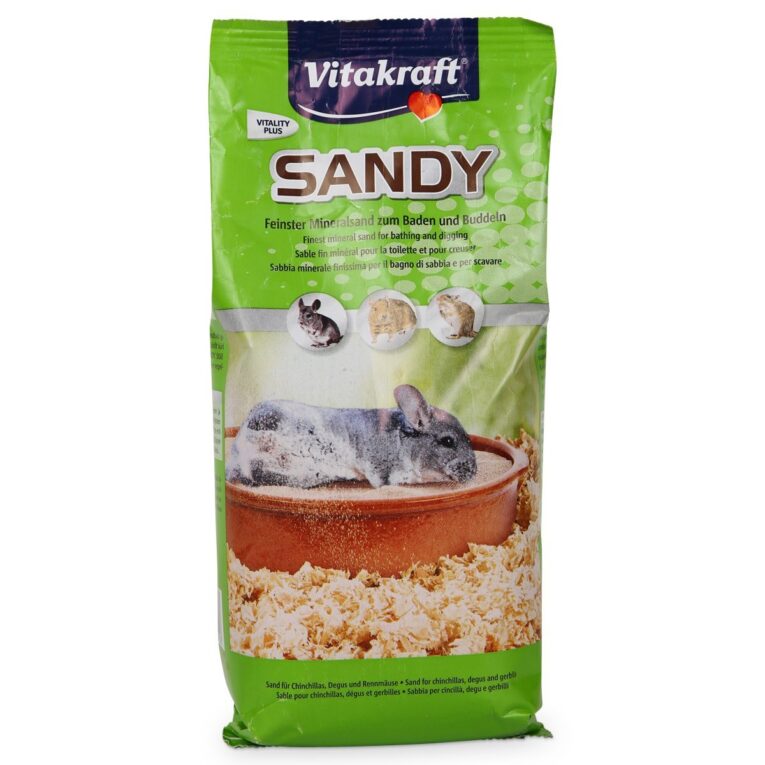 Verwöhnen Sie Ihre Chinchillas jetzt mit dem besonders weichen Mineral-Sand von Vitakraft. Die Körnchen sind besonders fellschonend.